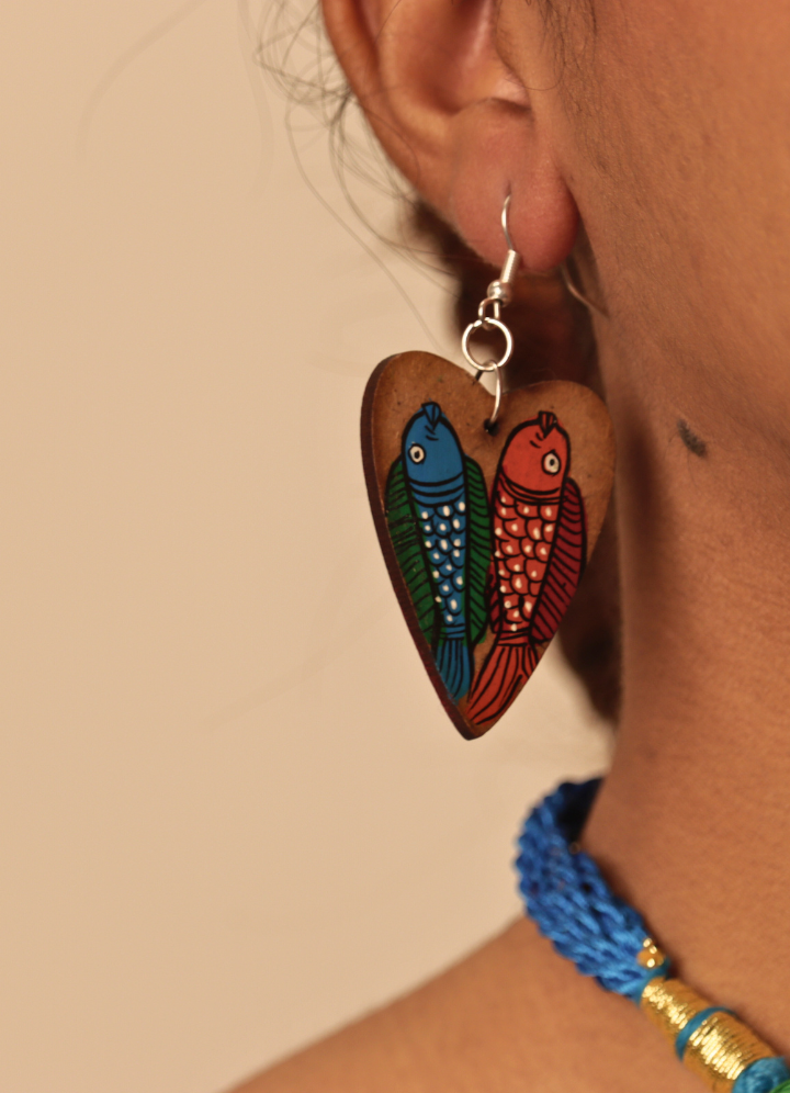 Handpainted Wooden Necklace Set – Pattachitra Fish Motif