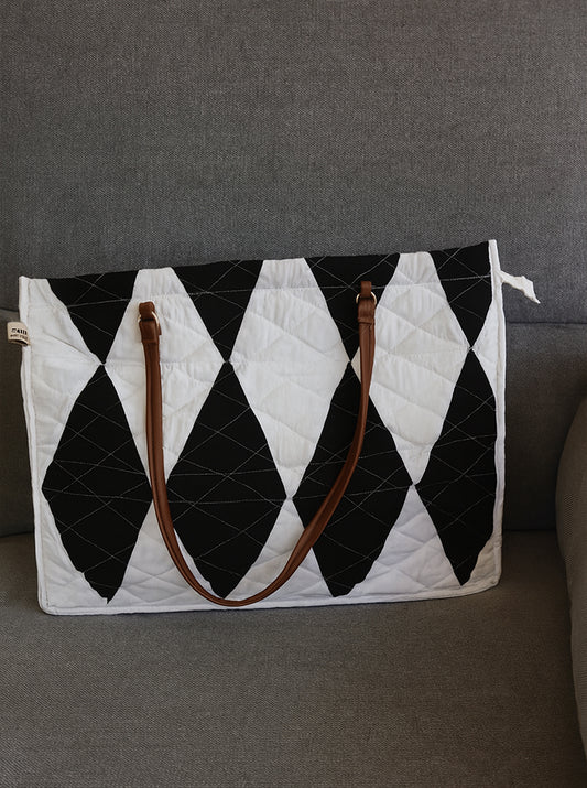 Handmade Quilted Tote Bag Set (Black And White)