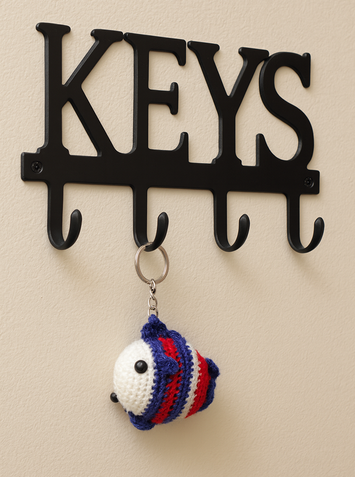 Handmade Crochet Fish Keychain – Cute & Colorful Accessory