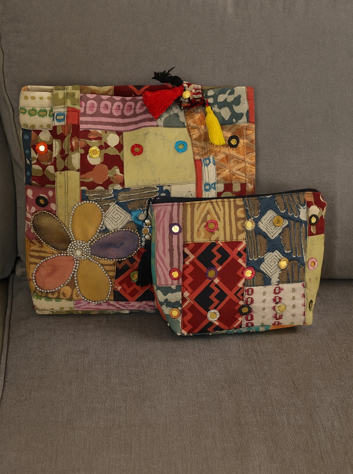 Tote Bag With A Multipurpose Pouch