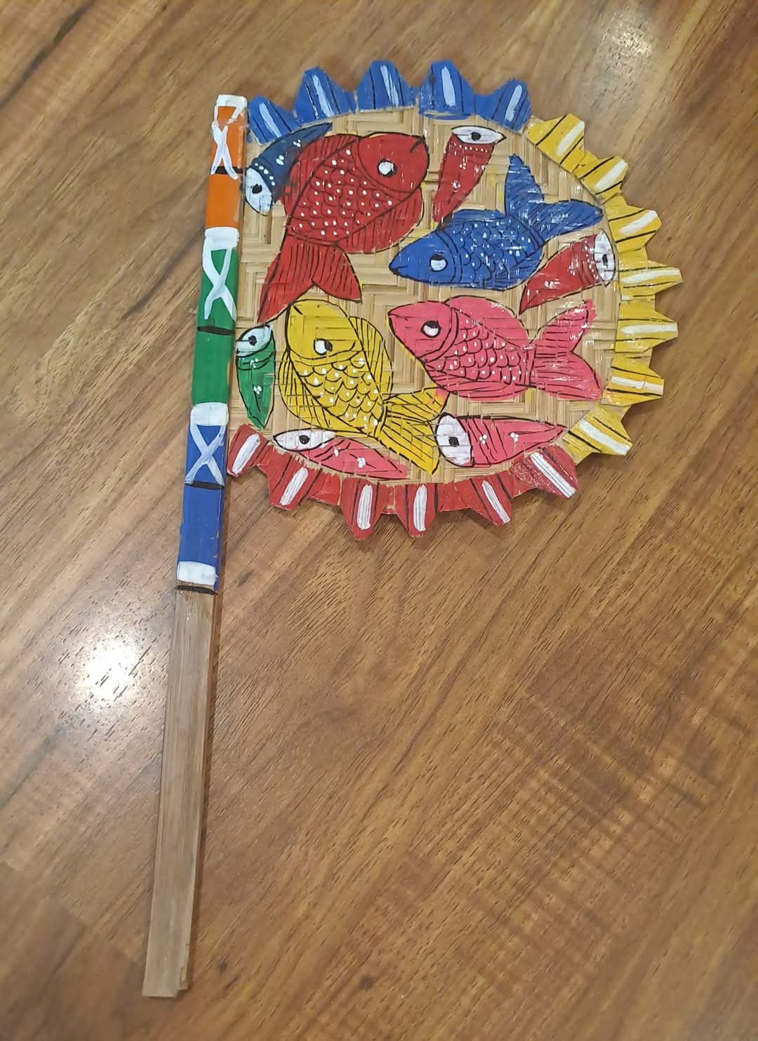 Hand Painted Patachitra Hand Fan (Fish)