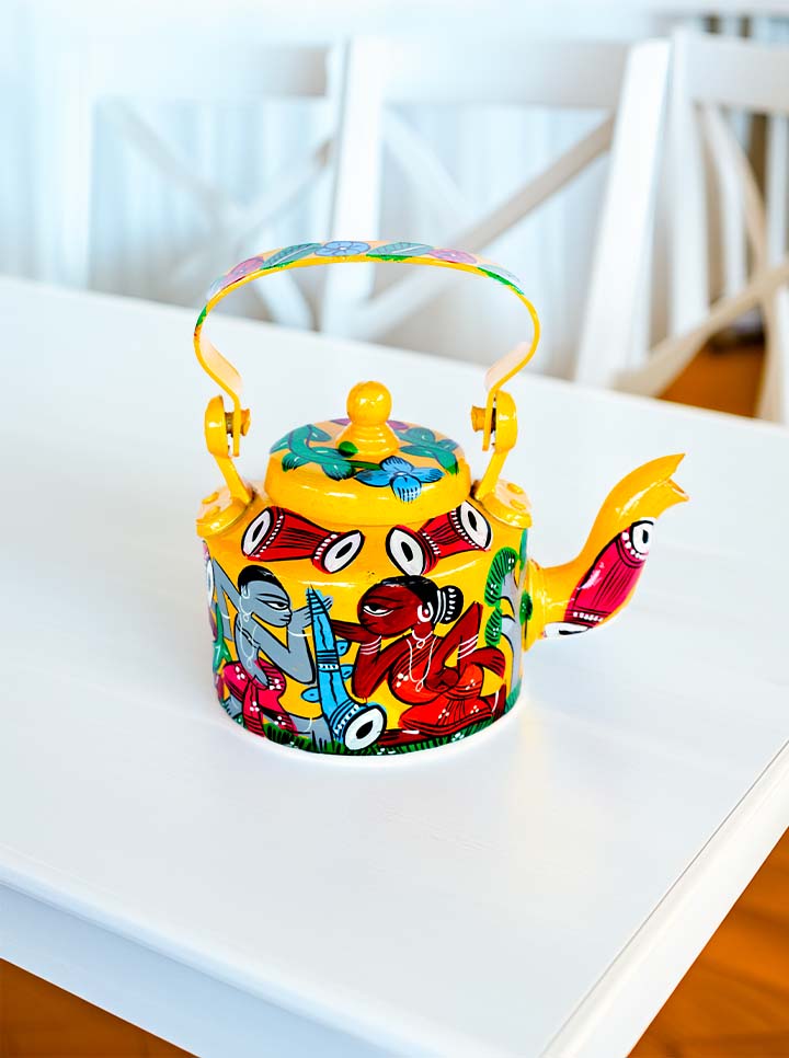 Hand-Painted Pattachitra Tribal Kettle – A Timeless Masterpiece (Yellow)