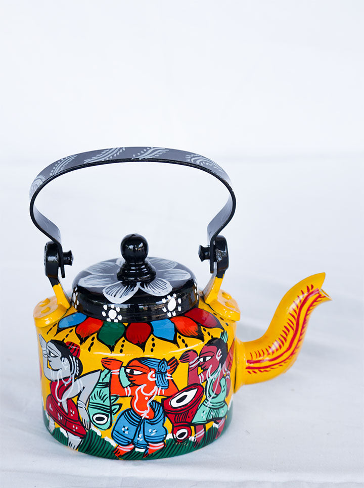 Hand-Painted Pattachitra Kettle – Tribal & Folk Art Theme (Yellow And Black)