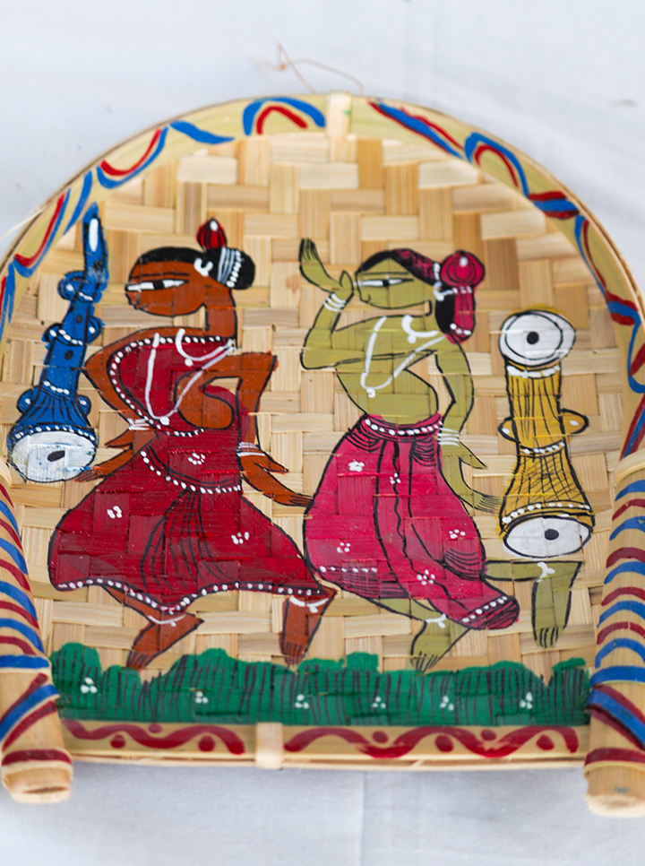 Handmade Pattachitra Bamboo Wall Hanging – Traditional Vibrant Folk Dancers