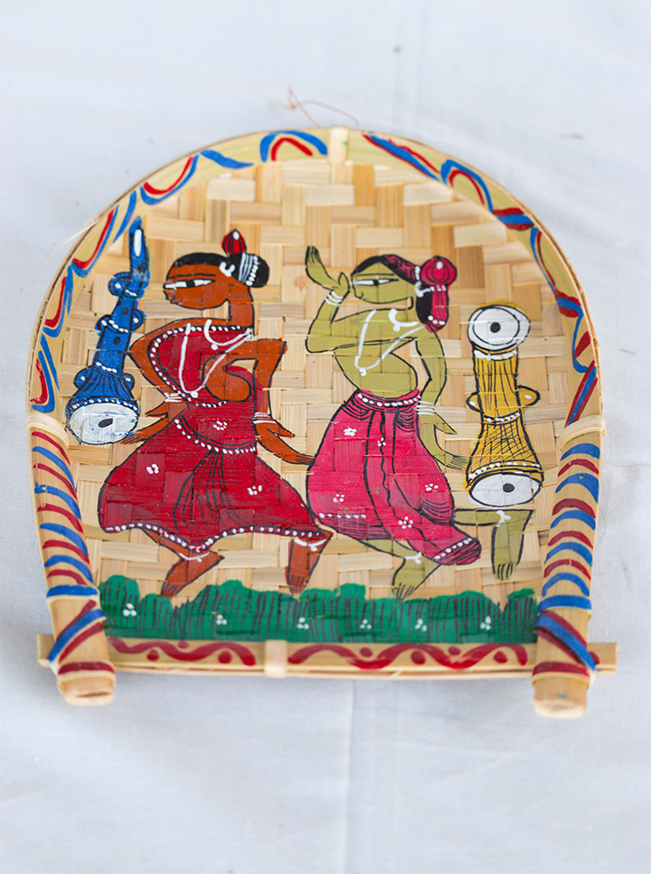 Handmade Pattachitra Bamboo Wall Hanging – Traditional Vibrant Folk Dancers