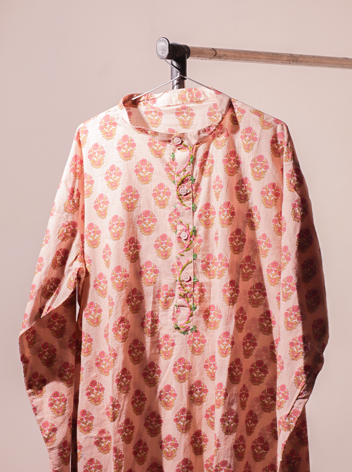 Handblock Printed Kurti – Elegant & Earthy Charm
