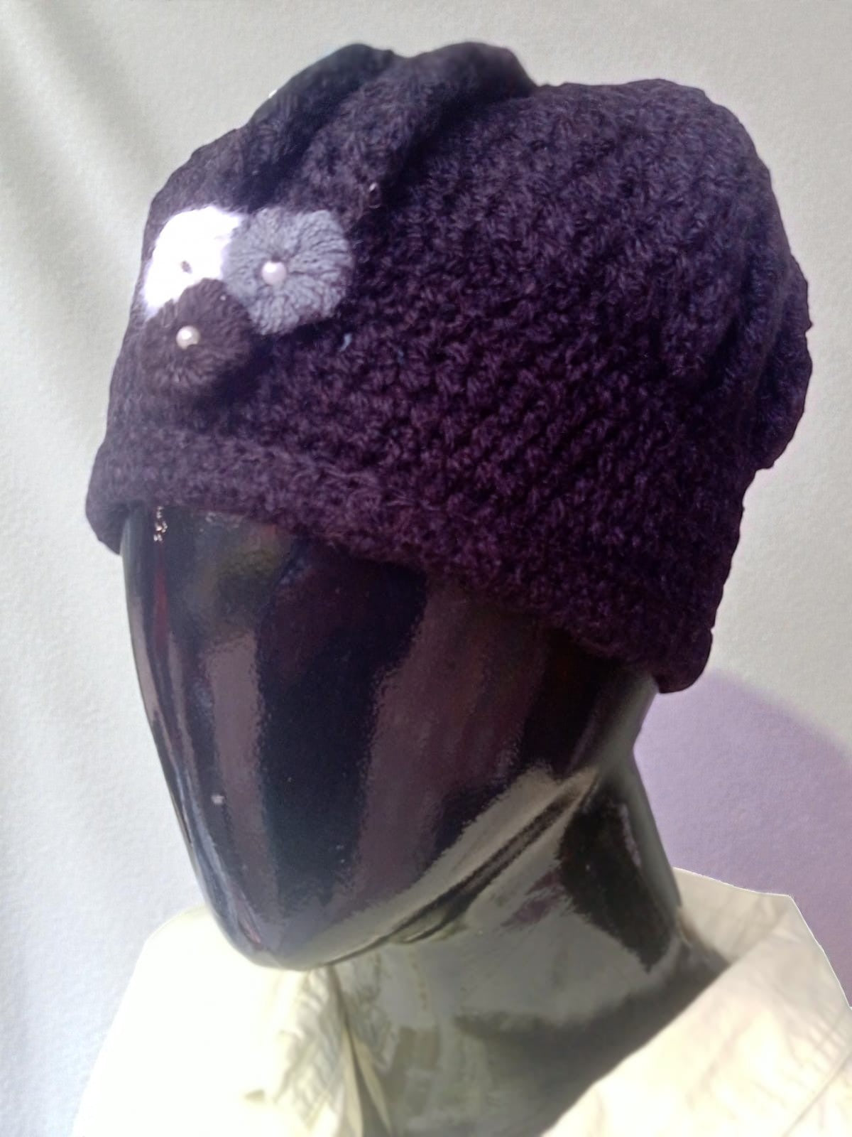 Handcrafted Black Woolen Cap with Floral Knit Motif