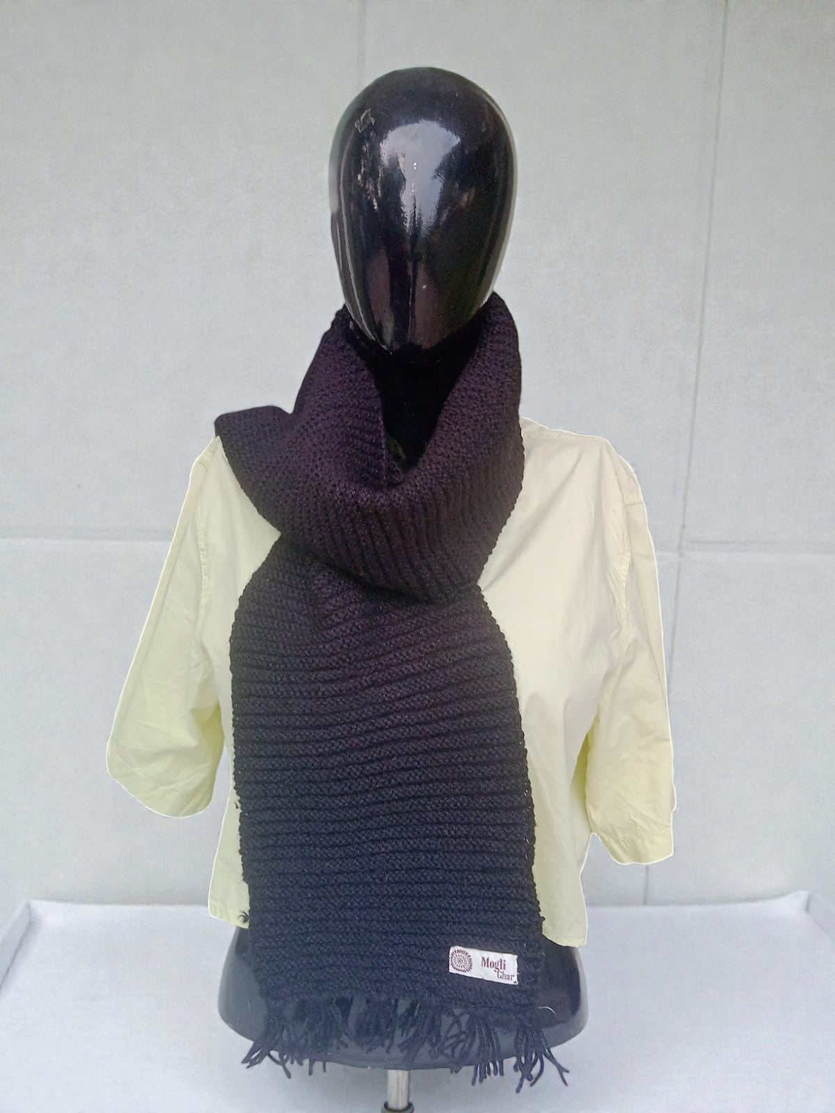 Handmade Black Ribbed Woolen Muffler