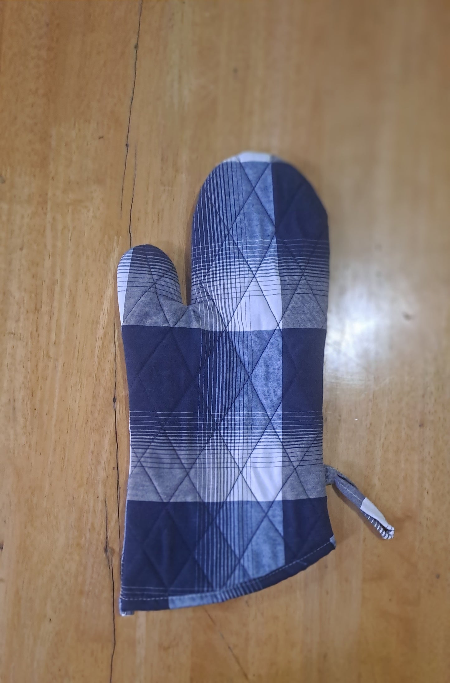 Oven gloves with pot holder