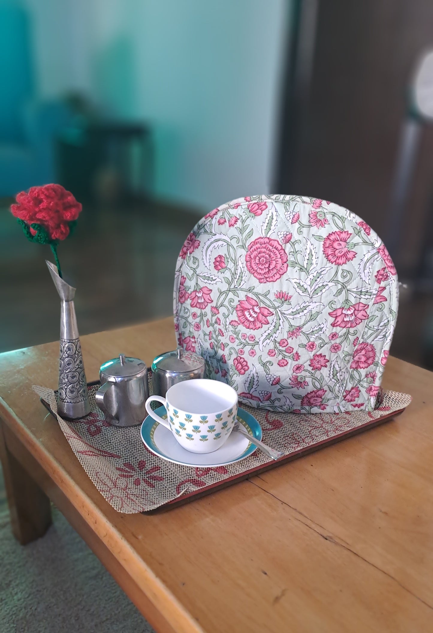 Tea cozy( teapot cover)