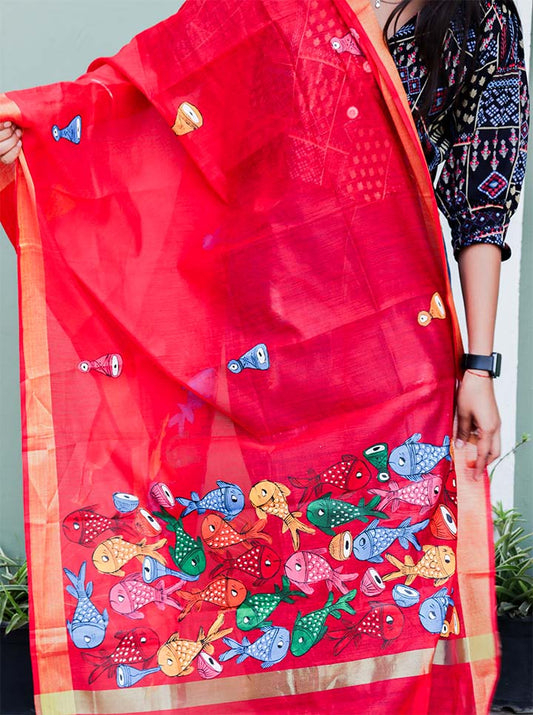 Hand-Painted Pattachitra Dupatta – Vibrant Fish Motif