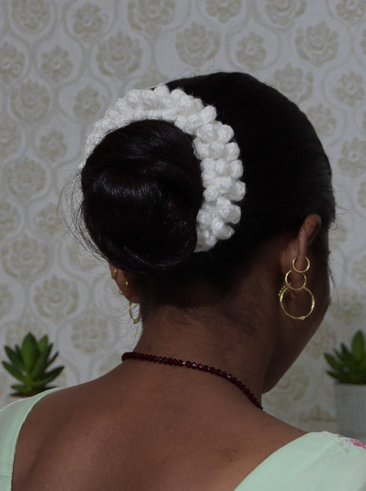 Handmade White Wool Gajra for Bun | Crochet Floral Juda Accessory