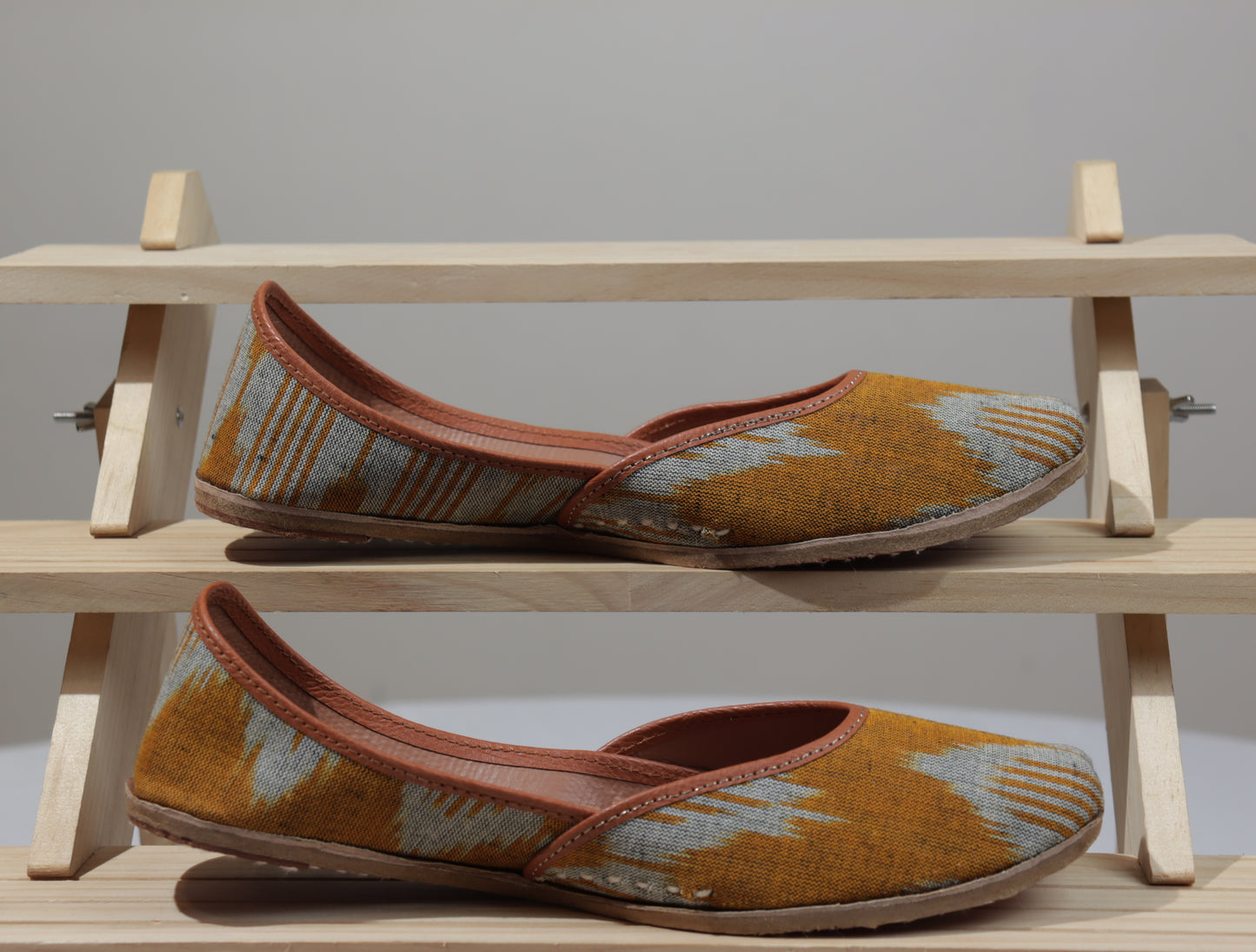 Mustard Ikat Juttis – Earthy Elegance