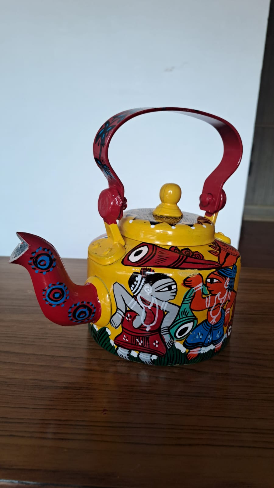 Hand-Painted Pattachitra Kettle – Traditional Folk Art Elegance