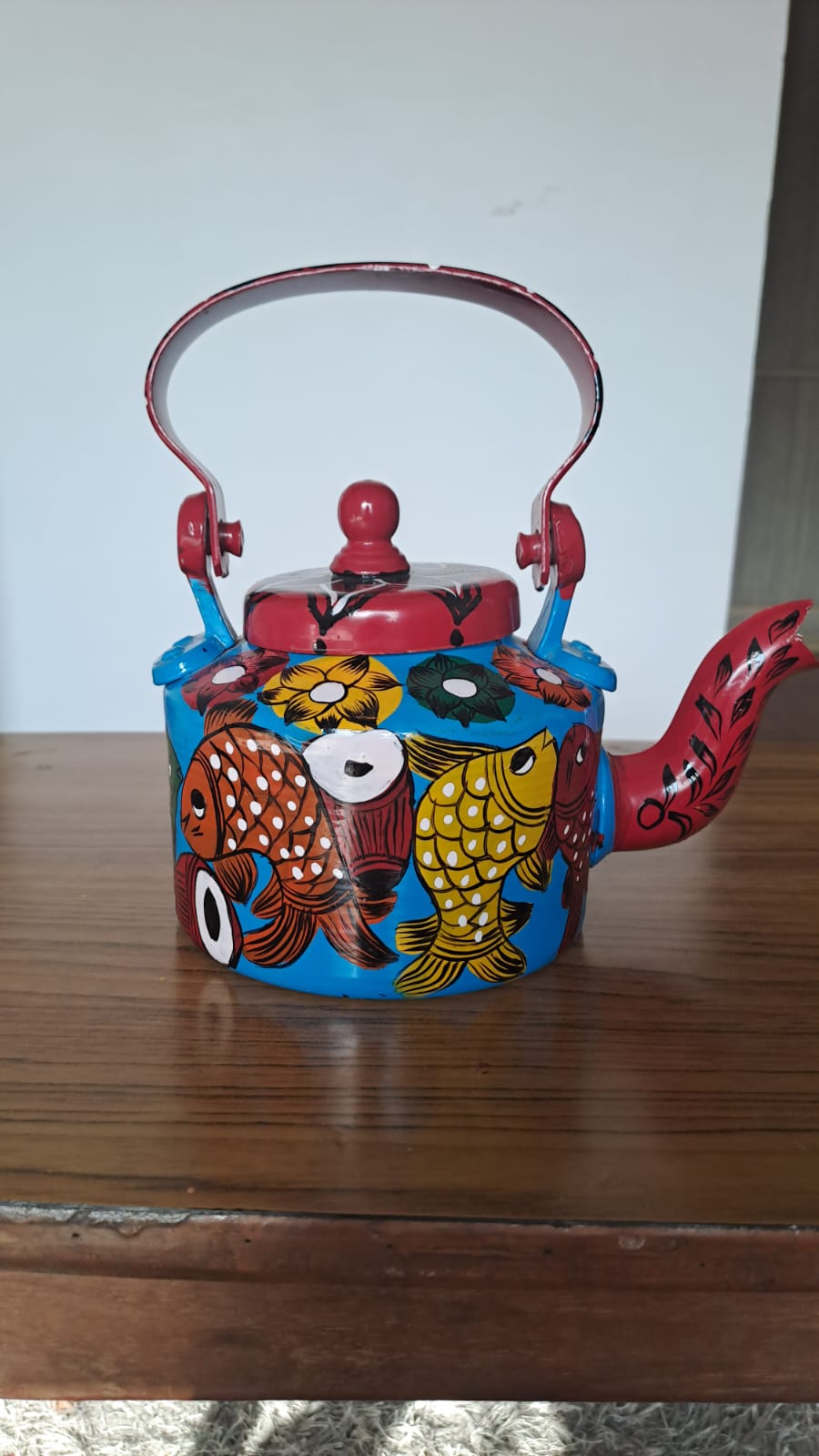 Hand-Painted Pattachitra Kettle – Fish Motif Folk Art