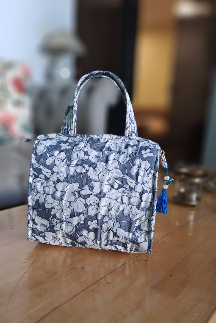 Cloth purse