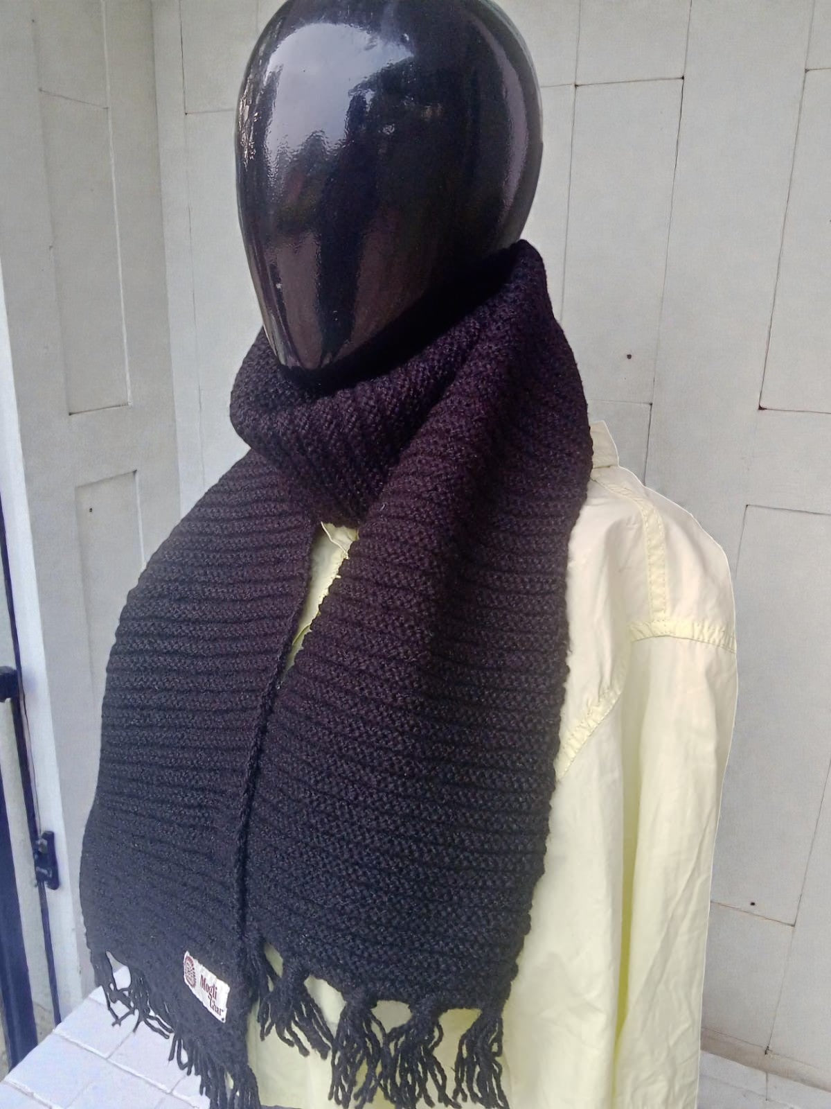 Handmade Black Ribbed Woolen Muffler