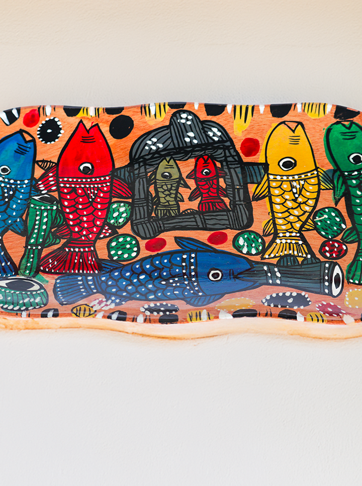 Handmade Pattachitra Wooden Wall Hanging – Vibrant Fish Folk Art Decor